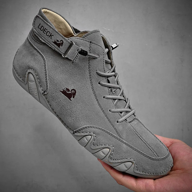Men Sneakers 2022 New In Casual Shoes Male High Top Sneakers Winter Warm Designer Fashion Loafers Lace Up Shoes Men Ankle Boots